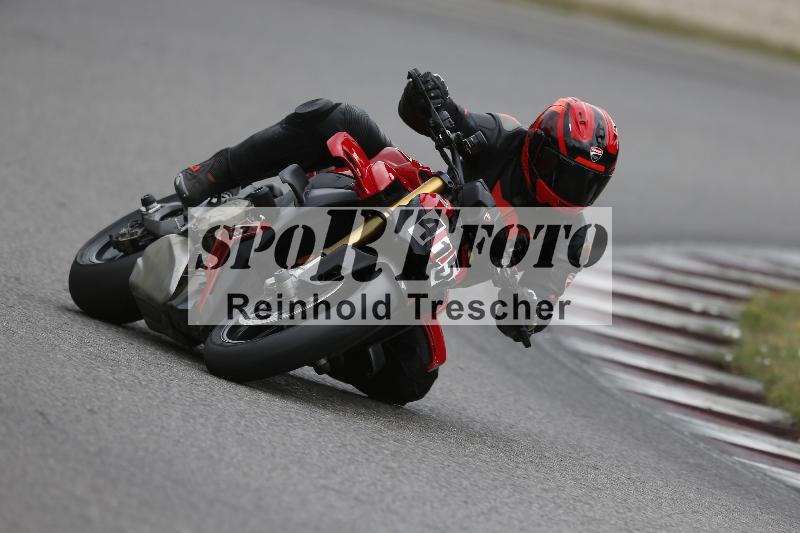 /37 09.08.2026  Pluess Motosport ADR/Freies Fahren/415